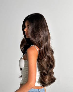 Scalp Massage and Serum Application: The Science Behind Hair Growth and Thickness